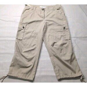 Trina Turk Los Angeles Beige Cargo Capri Shorts  Side Pockets Size 4